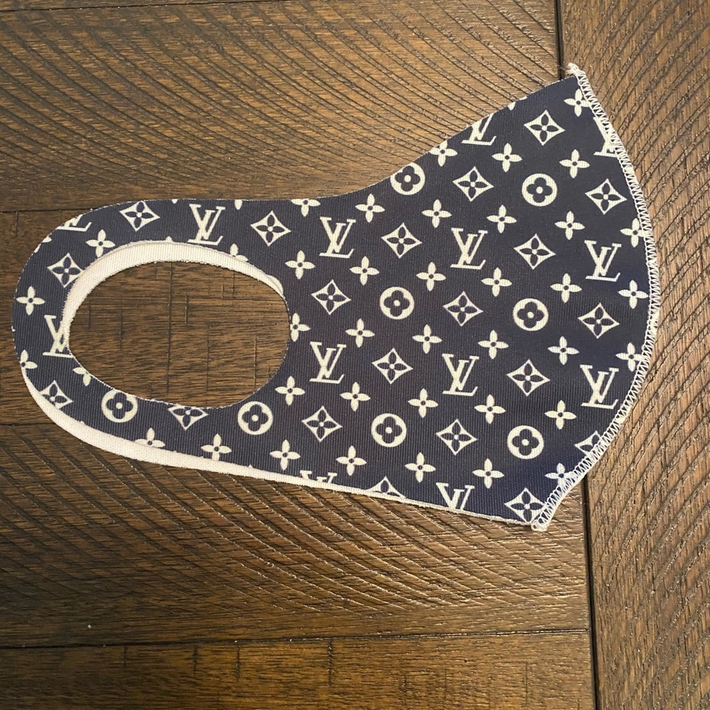 Designer Mask - Picture 5 of 12